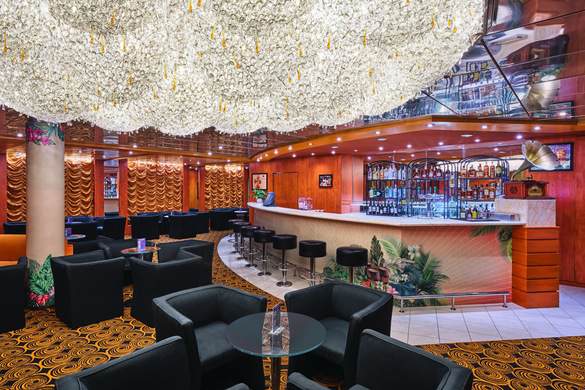 MSC Cruises MSC Armonia The Red Bar 3 ©MSC Rights - Ivan Sarfatti.jpg